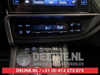 Toyota Auris Touring Sports Auris Touring Sports (E18), Combi, 2013 / 2018 1.8 16V Hybrid picture 12