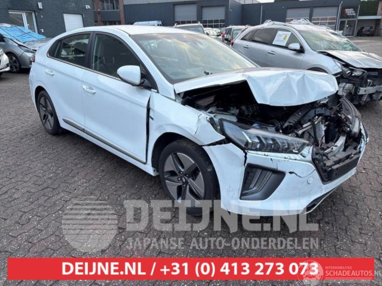 Hyundai Ioniq Ioniq, Liftback, 2016 / 2022 1.6 GDI 16V Hybrid