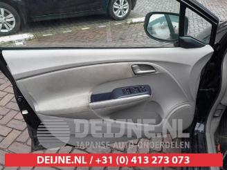 Honda Insight Insight (ZE2), Hatchback, 2009 / 2014 1.3 16V VTEC picture 12