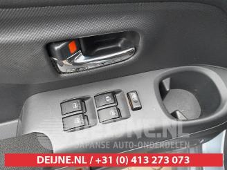 Daihatsu Materia Materia, Hatchback, 2006 / 2011 1.5 16V picture 12