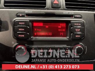 Kia Rio Rio III (UB), Hatchback, 2011 / 2017 1.2 CVVT 16V picture 10