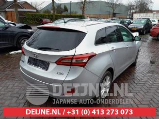 Hyundai I-30 i30 Wagon (GDHF5), Combi, 2012 1.6 CRDi Blue Drive 16V VGT picture 7
