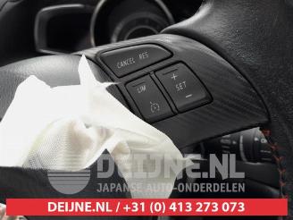 Mazda 3 3 (BM/BN), Hatchback, 2013 / 2019 2.0 SkyActiv-G 16V picture 23