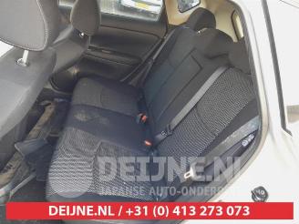 Nissan Pulsar Pulsar (C13), Hatchback, 2013 1.2 DIG-T 16V picture 13