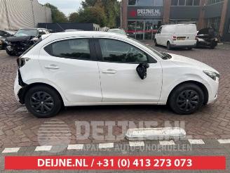 Mazda 2 2 (DJ/DL), Hatchback, 2014 1.5 SkyActiv-G 75 picture 8