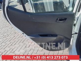 Hyundai I-10 i10 (B5), Hatchback, 2013 / 2019 1.0 12V picture 12