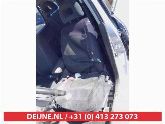 Mitsubishi Outlander Outlander (CU), SUV, 2001 / 2007 2.0 16V 4x2 picture 14