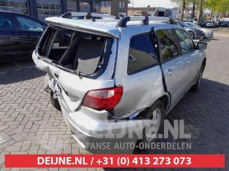 Mitsubishi Outlander Outlander (CU), SUV, 2001 / 2007 2.0 16V 4x2 picture 7