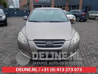 Kia Cee d Cee'd (EDB5), Hatchback 5-drs, 2006 / 2012 1.4 CVVT 16V picture 2