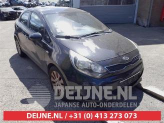 demontáž osobní automobily Kia Rio Rio III (UB), Hatchback, 2011 / 2017 1.2 CVVT 16V 2011/11