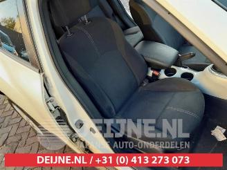 Nissan Juke Juke (F15), SUV, 2010 / 2019 1.2 DIG-T 16V picture 17