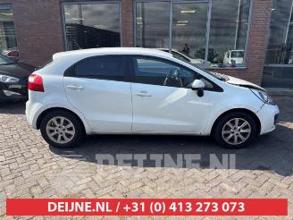 Kia Rio Rio III (UB), Hatchback, 2011 / 2017 1.2 CVVT 16V picture 8