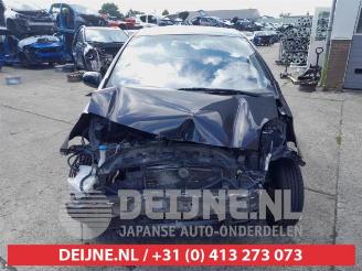 Toyota Yaris Yaris II (P9), Hatchback, 2005 / 2014 1.3 16V VVT-i picture 2