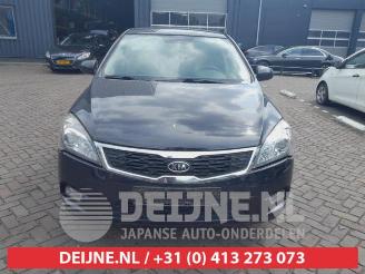 Kia Cee d Cee'd (EDB5), Hatchback 5-drs, 2006 / 2012 1.4 CVVT 16V picture 2