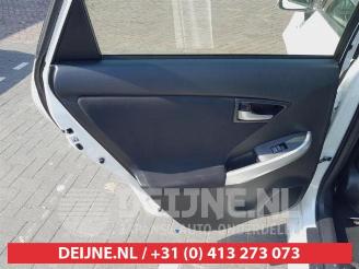 Toyota Prius Prius (ZVW3), Hatchback, 2009 / 2016 1.8 16V picture 12