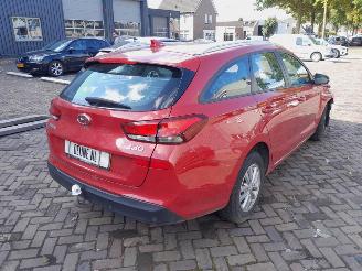 Hyundai I-30  picture 7