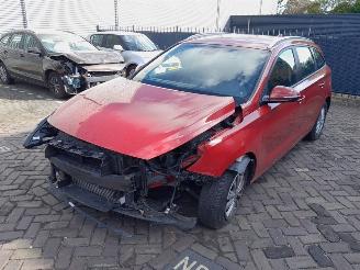 Hyundai I-30  picture 3