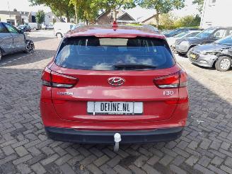 Hyundai I-30  picture 6