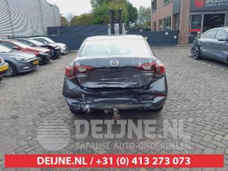 Mazda 3 3 (BM/BN), Sedan, 2013 / 2019 2.2 SkyActiv-D 150 16V picture 6