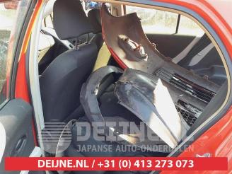 Toyota Yaris Yaris II (P9), Hatchback, 2005 / 2014 1.0 12V VVT-i picture 14