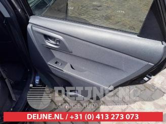 Toyota Auris Touring Sports Auris Touring Sports (E18), Combi, 2013 / 2018 1.8 16V Hybrid picture 13