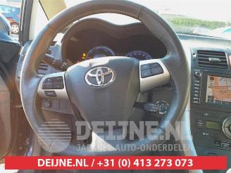 Toyota Auris Auris (E15), Hatchback, 2006 / 2012 1.8 16V HSD Full Hybrid picture 20