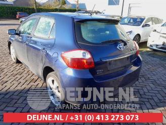 Toyota Auris Auris (E15), Hatchback, 2006 / 2012 1.8 16V HSD Full Hybrid picture 5