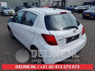 Toyota Yaris Yaris III (P13), Hatchback, 2010 / 2020 1.0 12V VVT-i picture 5