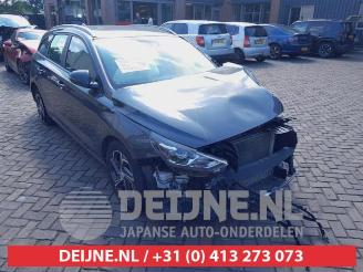Vrakbiler auto Hyundai I-30 i30 Wagon (PDEF5), Combi, 2017 1.0 T-GDI 12V 2022