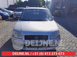 Suzuki Ignis Ignis (FH), Hatchback, 2000 / 2005 1.3 16V picture 2