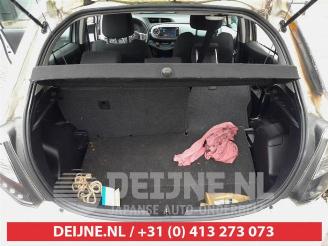 Toyota Yaris Yaris III (P13), Hatchback, 2010 / 2020 1.5 16V Hybrid picture 20