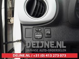 Toyota Yaris Yaris III (P13), Hatchback, 2010 / 2020 1.5 16V Hybrid picture 12