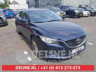 Salvage car Mazda 3 6 SportBreak (GJ/GH/GL), Combi, 2012 2.2 SkyActiv-D 150 16V 2014/7