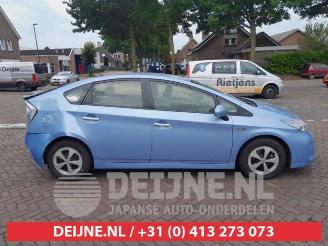 Toyota Prius Prius (ZVW3), Hatchback, 2009 / 2016 1.8 16V Plug-in picture 8