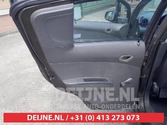 Chevrolet Spark Spark (M300), Hatchback, 2010 1.0 16V picture 11