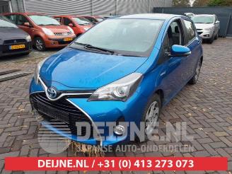 Toyota Yaris Yaris III (P13), Hatchback, 2010 / 2020 1.5 16V Hybrid picture 3