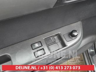 Suzuki Swift Swift (ZA/ZC/ZD1/2/3/9), Hatchback, 2005 / 2011 1.5 VVT 16V picture 12