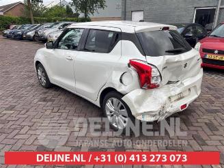 Suzuki Swift Swift (ZC/ZD), Hatchback 5-drs, 2017 1.2 Dual Jet 16V picture 6