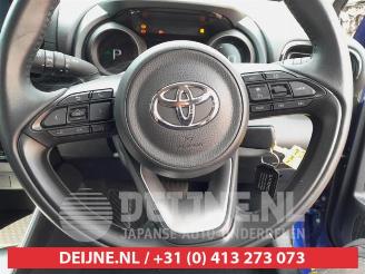 Toyota Yaris Yaris IV (P21/PA1/PH1), Hatchback, 2020 1.5 12V Hybrid 115 picture 17