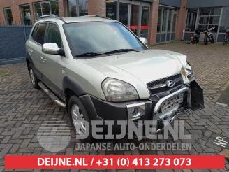 Vrakbiler auto Hyundai Tucson Tucson (JM), SUV, 2004 / 2010 2.0 16V CVVT 4x2 2007/6
