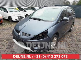 Mitsubishi Grandis Grandis (NA), MPV, 2004 / 2010 2.4 16V MIVEC picture 3
