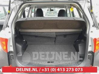 Toyota Verso S Verso S, MPV, 2010 / 2016 1.33 16V Dual VVT-I picture 13