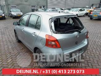 Toyota Yaris Yaris II (P9), Hatchback, 2005 / 2014 1.3 16V VVT-i picture 5