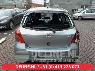 Toyota Yaris Yaris II (P9), Hatchback, 2005 / 2014 1.3 16V VVT-i picture 6