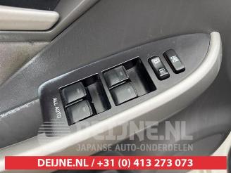 Toyota Prius Prius (ZVW3), Hatchback, 2009 / 2016 1.8 16V picture 16