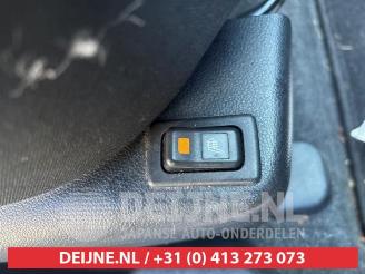 Mazda 2 2 (DE), Hatchback, 2007 / 2015 1.3 16V S-VT picture 23