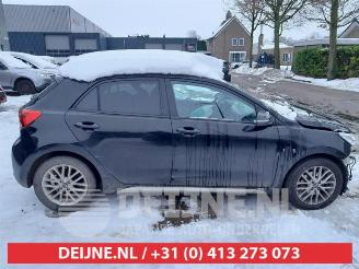 Kia Rio Rio IV (YB), Hatchback, 2017 1.0i T-GDi 100 12V picture 8