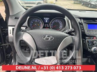 Hyundai I-30 i30 (GDHB5), Hatchback, 2011 1.4 16V picture 16