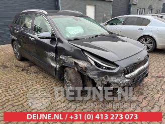 Vrakbiler auto Kia Niro Niro I (DE), SUV, 2016 / 2022 1.6 GDI Hybrid 2020/3