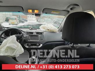 Kia Rio Rio III (UB), Hatchback, 2011 / 2017 1.2 CVVT 16V picture 13